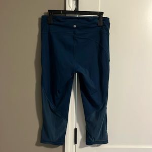 Lululemon Always Airy high rise Run Crop 19" - Size 10